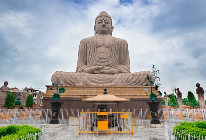 Gautama Buddha Statue